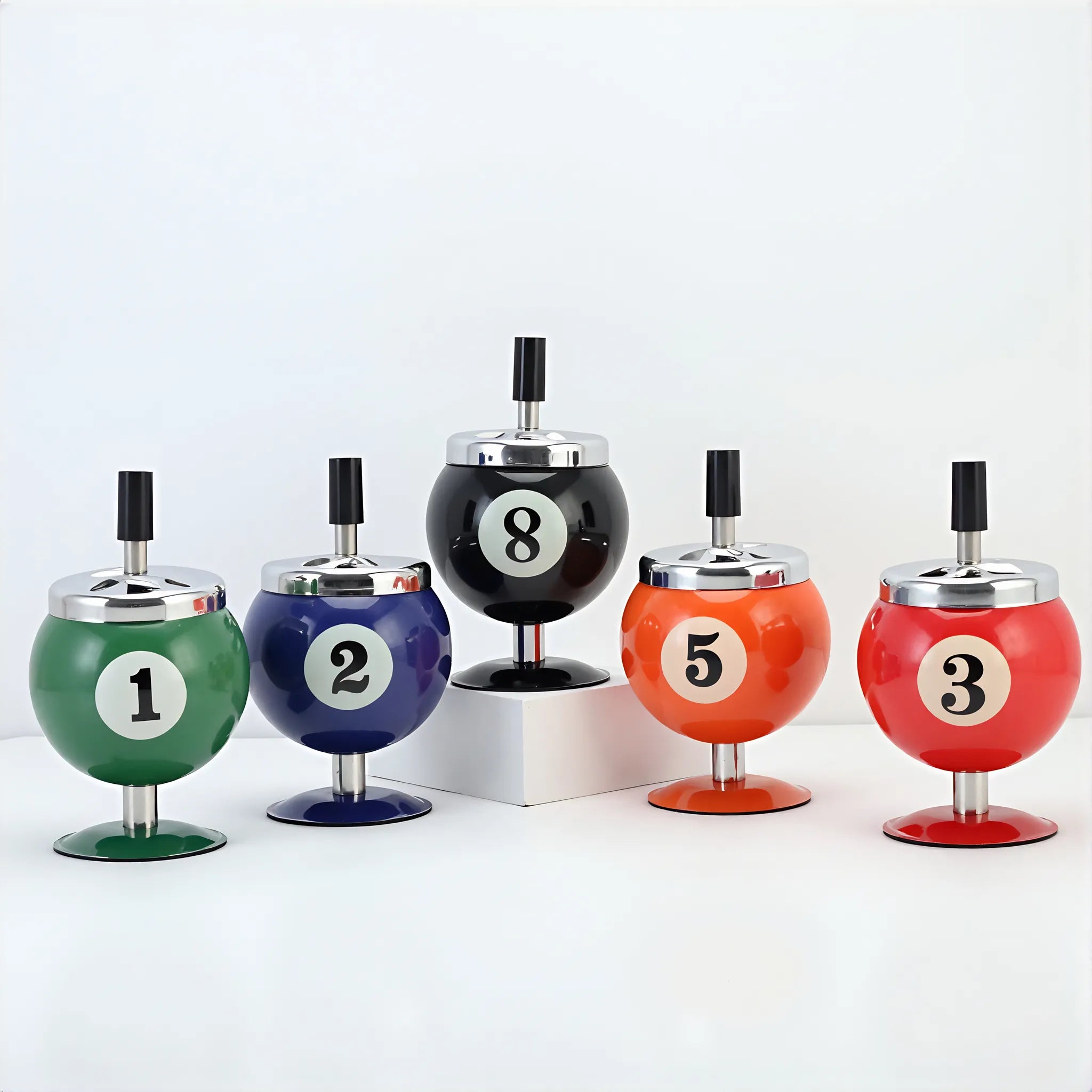 Billard Ball Retro Spin Dish – A Playful Accent for Any Space Aescraft