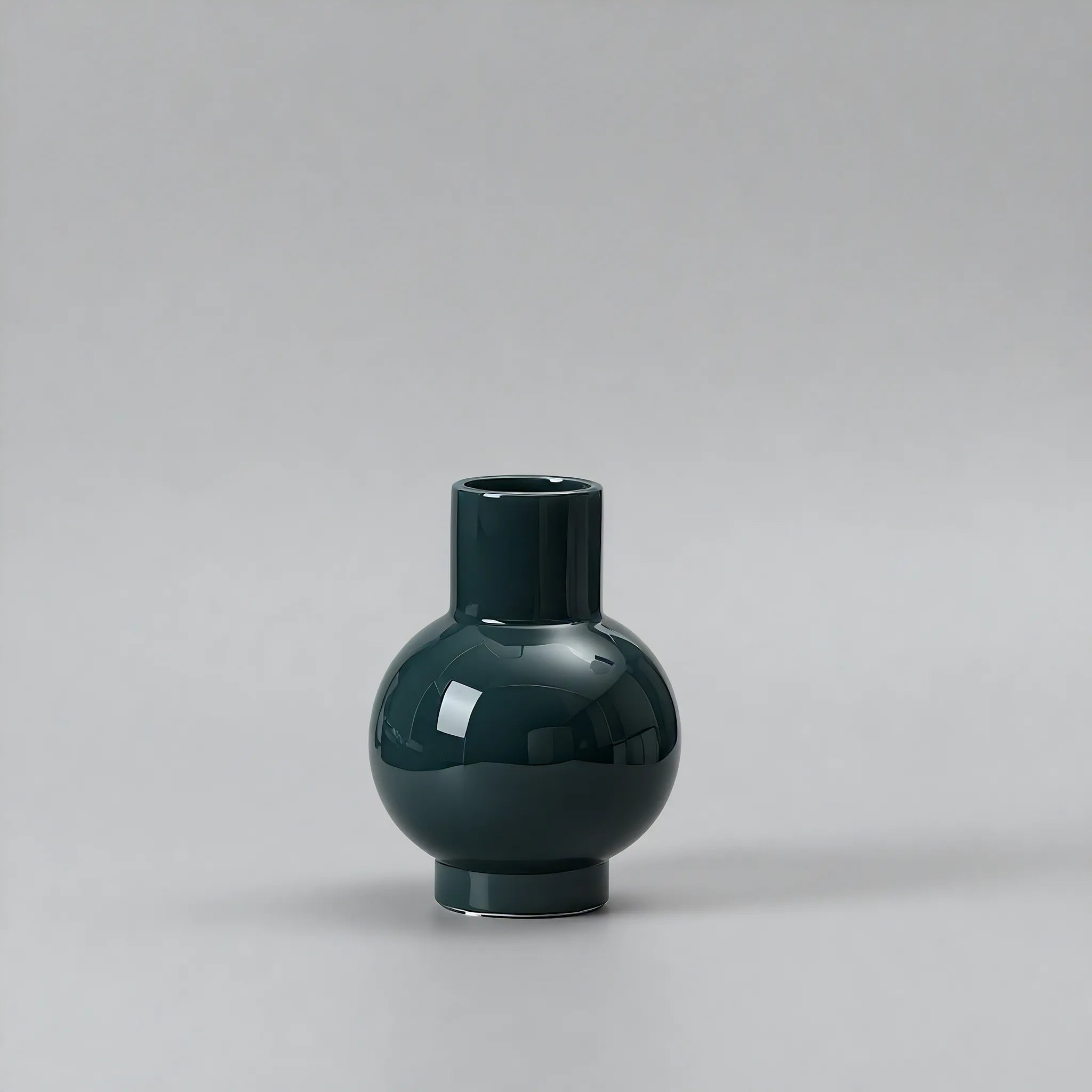 Bubble Form Vases Aescraft Green - Globe(S)