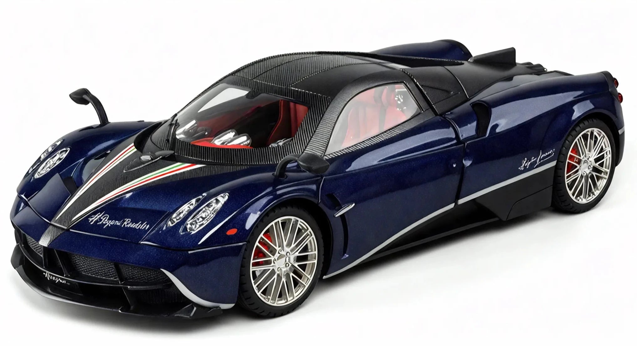 Carbon Dreams – 1:18 Pagani Huayra Model Aescraft Blue