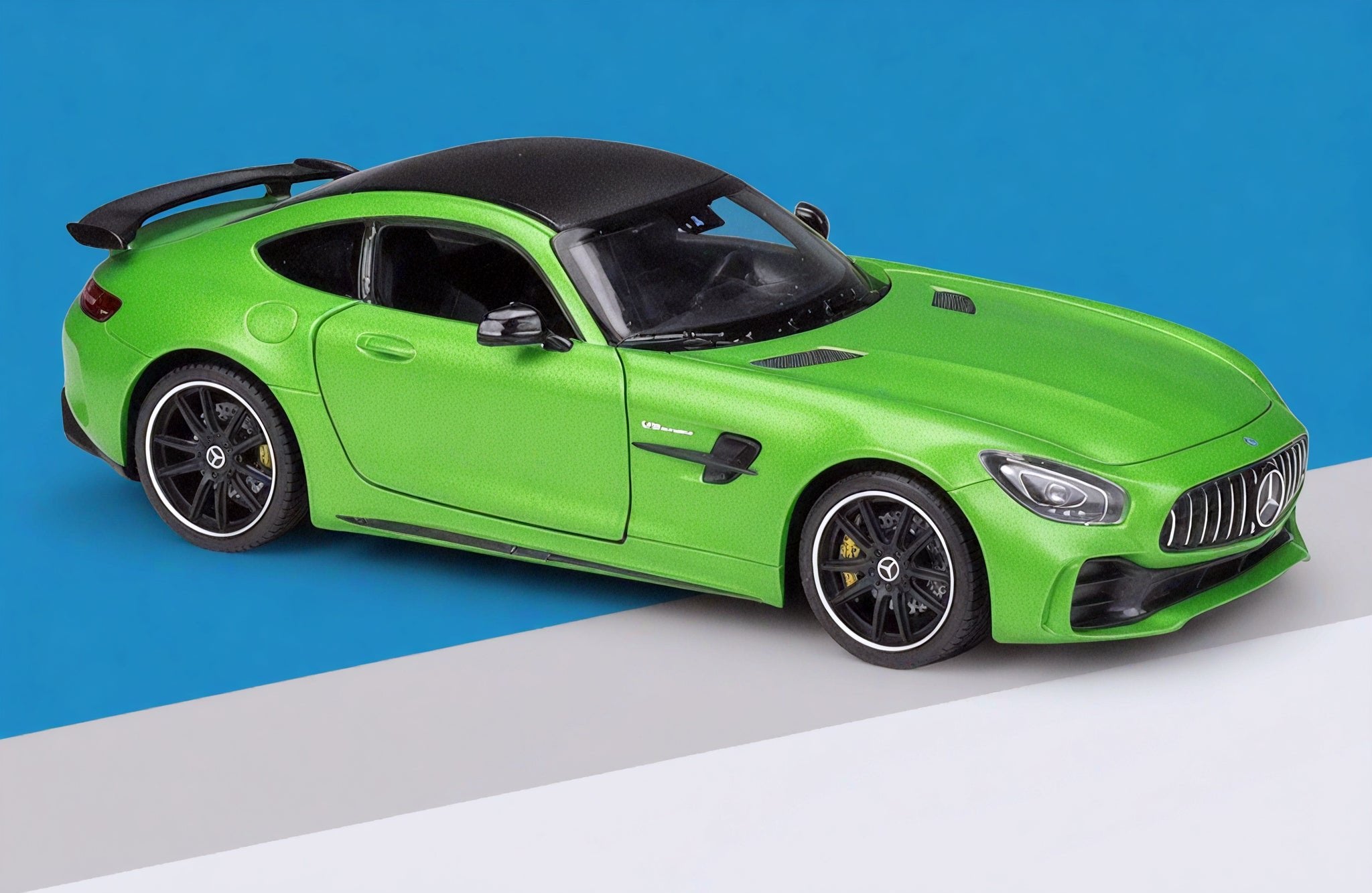Collector’s Edition- 1:24 Mercedes-AMG GT R Model Aescraft Green