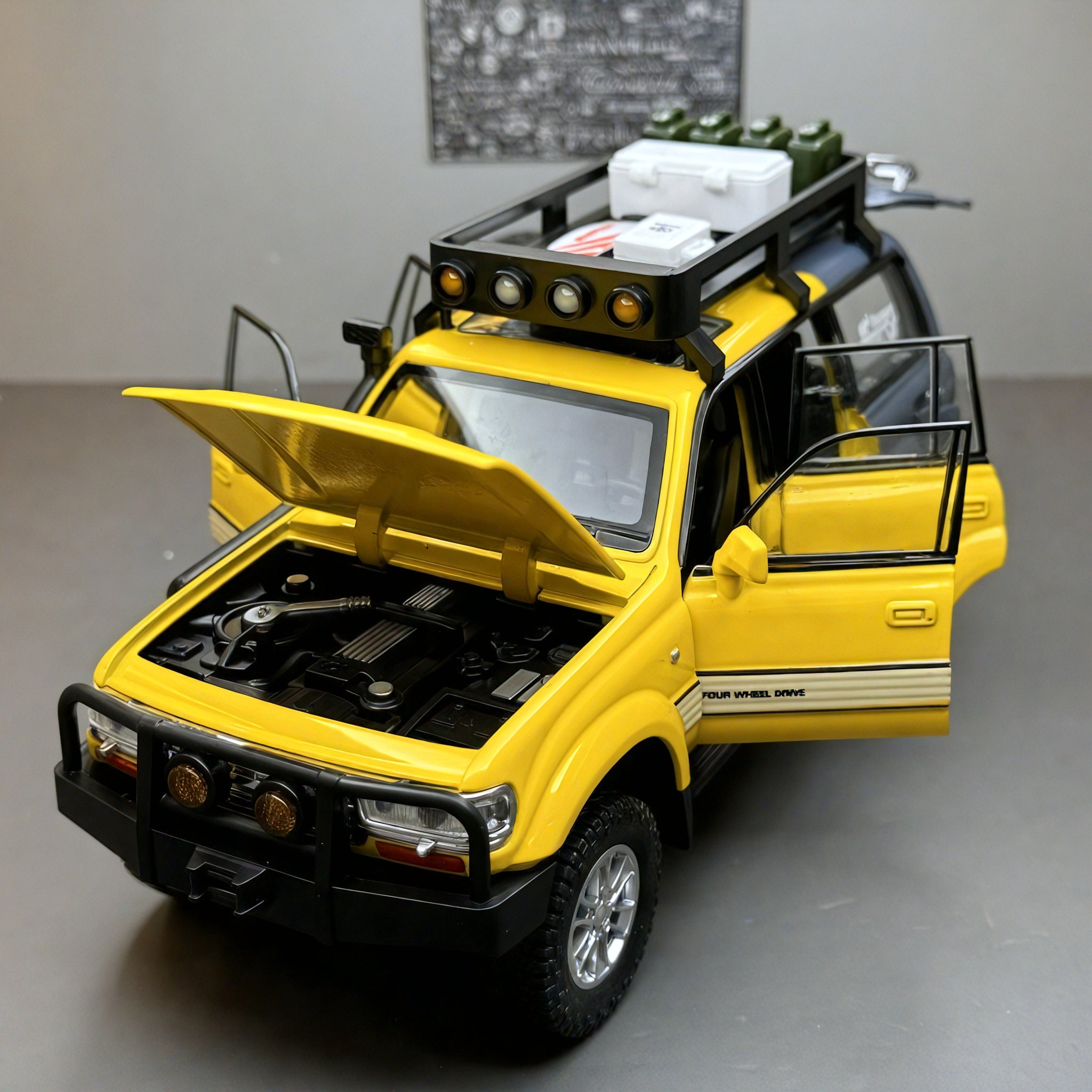 Explorer’s Icon – 1:24 Land Cruiser Alloy Model Aescraft