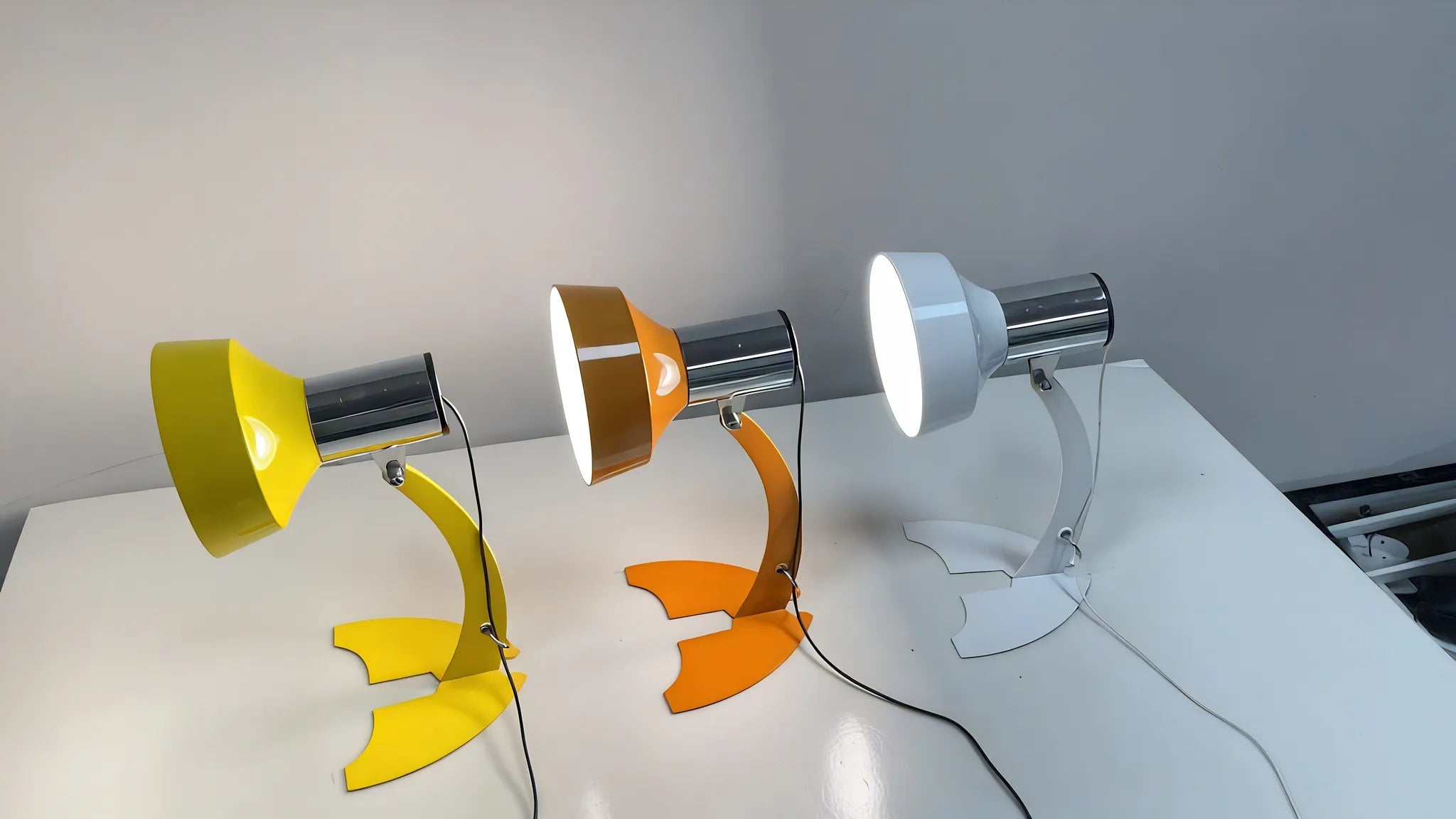 Fishtail Elegance USB Lamp  Aescraft