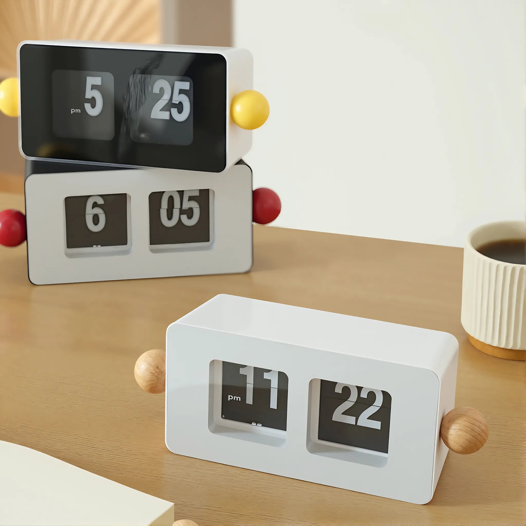 Flip-O-Matic Clock – Retro Time with a Playful Twist Aescraft