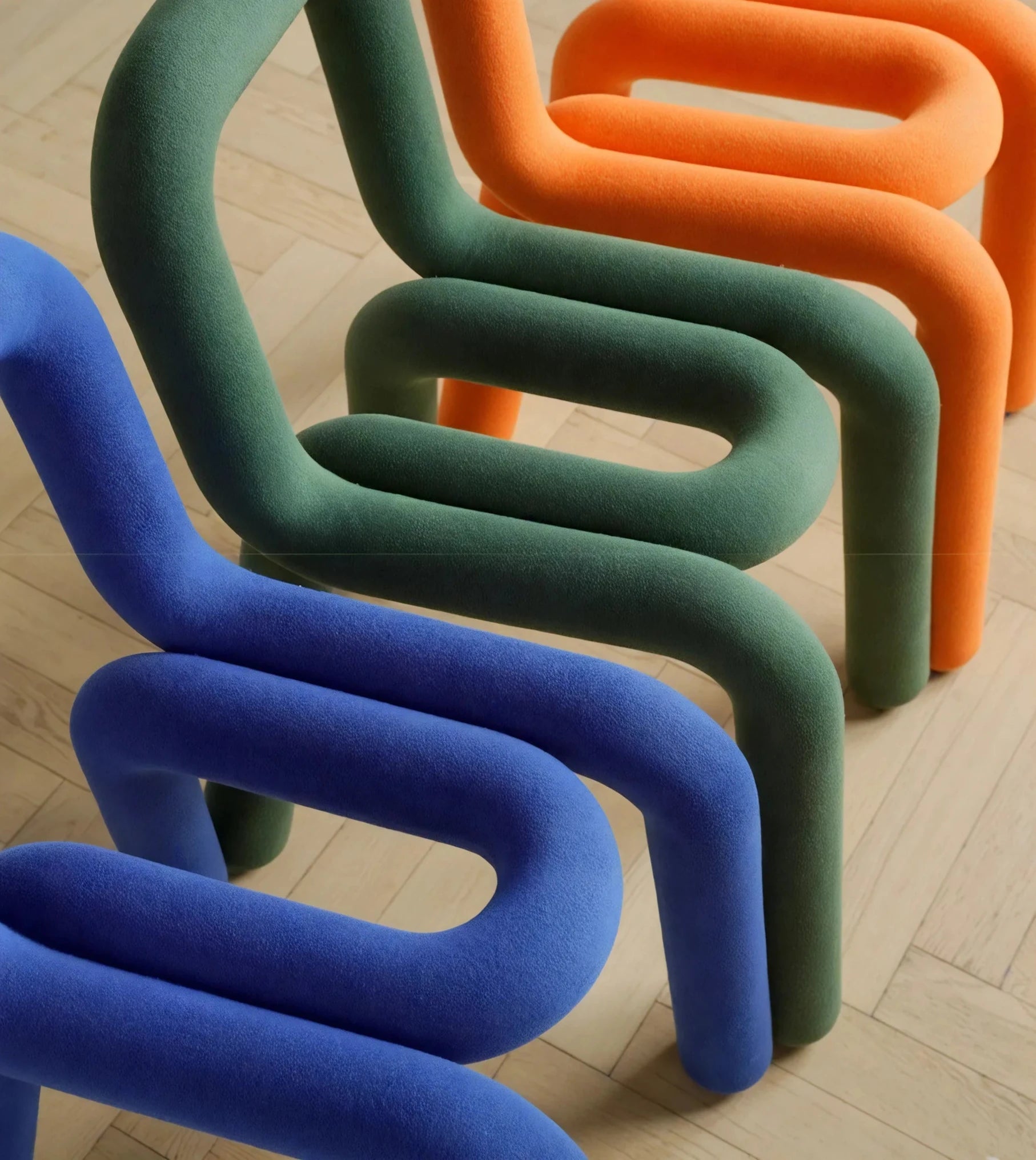 Funky Form: Bouclé Loop Chair Aescraft