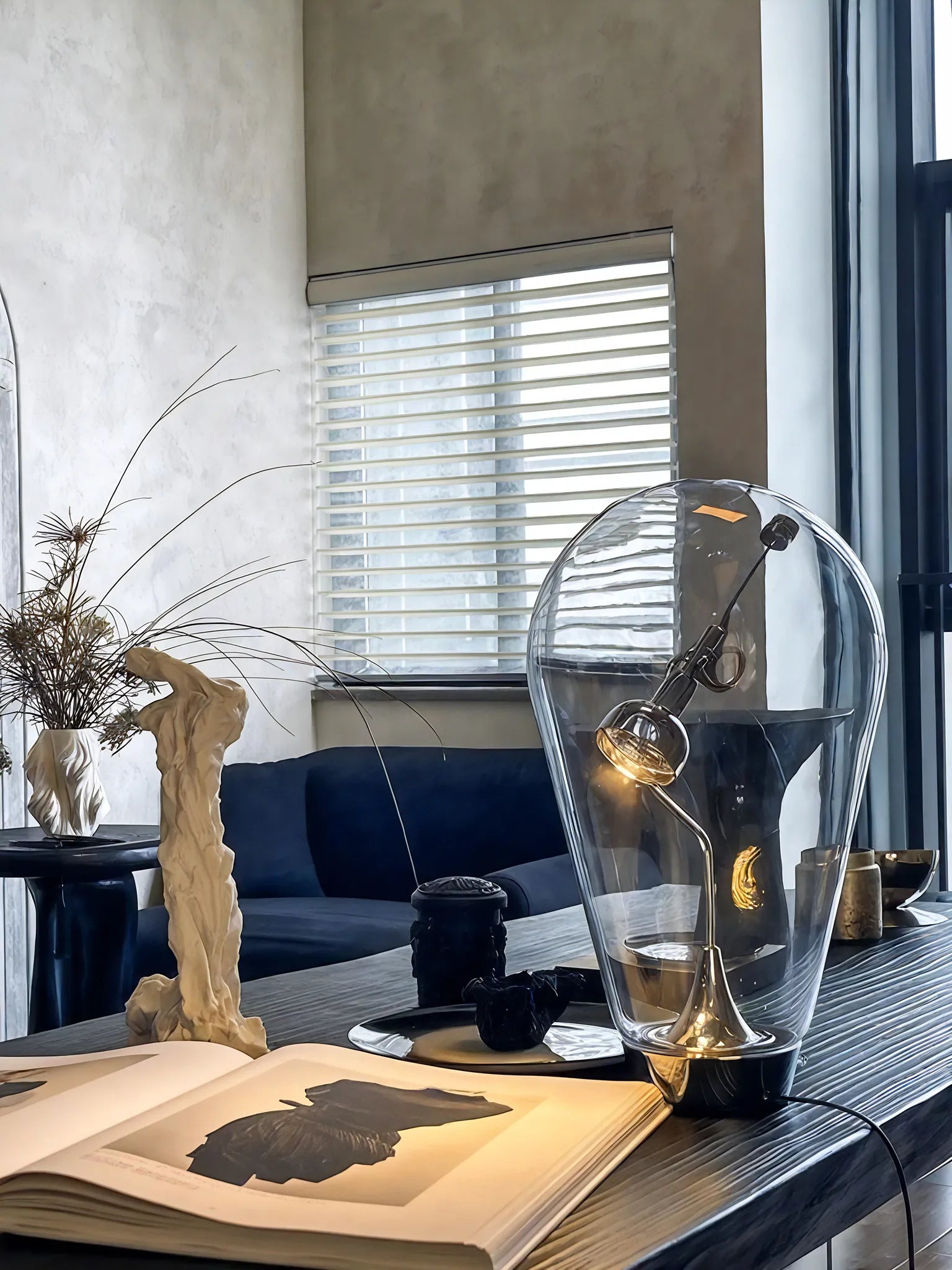 Glass Whisper Table Lamp: Sculptural Illumination Aescraft