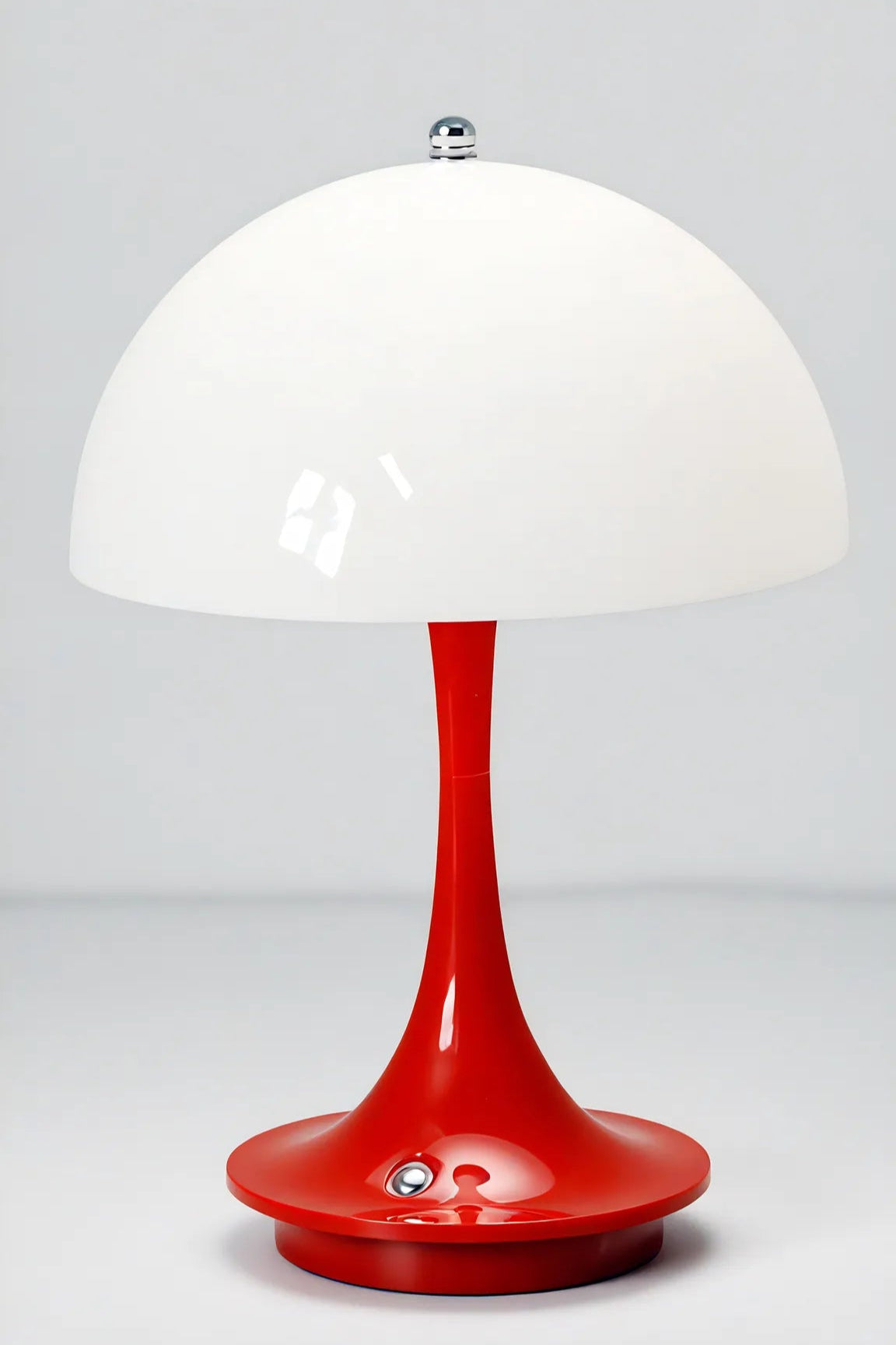 GlowBloom Lamp – Retro Pop Elegance Aescraft Red