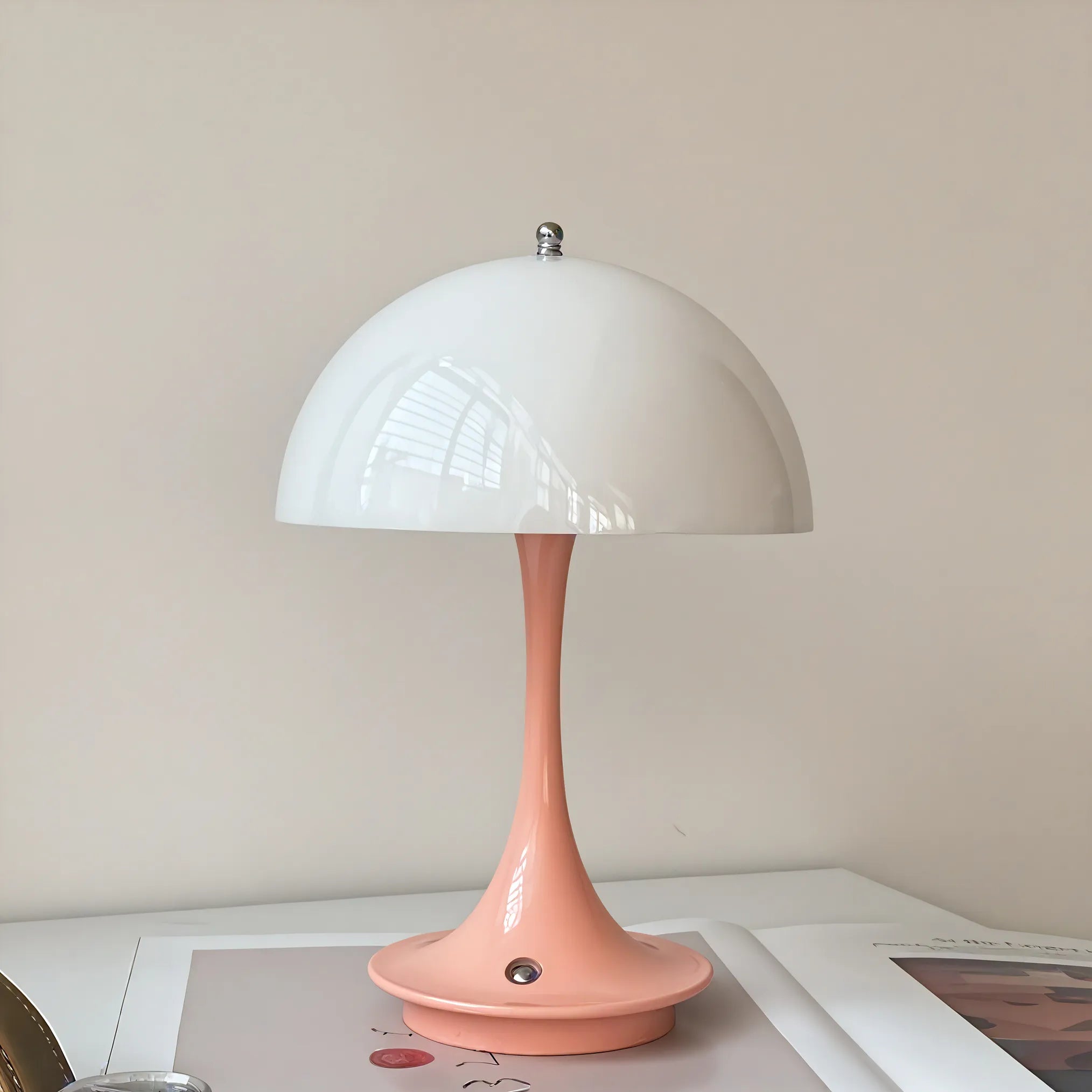 GlowBloom Lamp – Retro Pop Elegance Aescraft