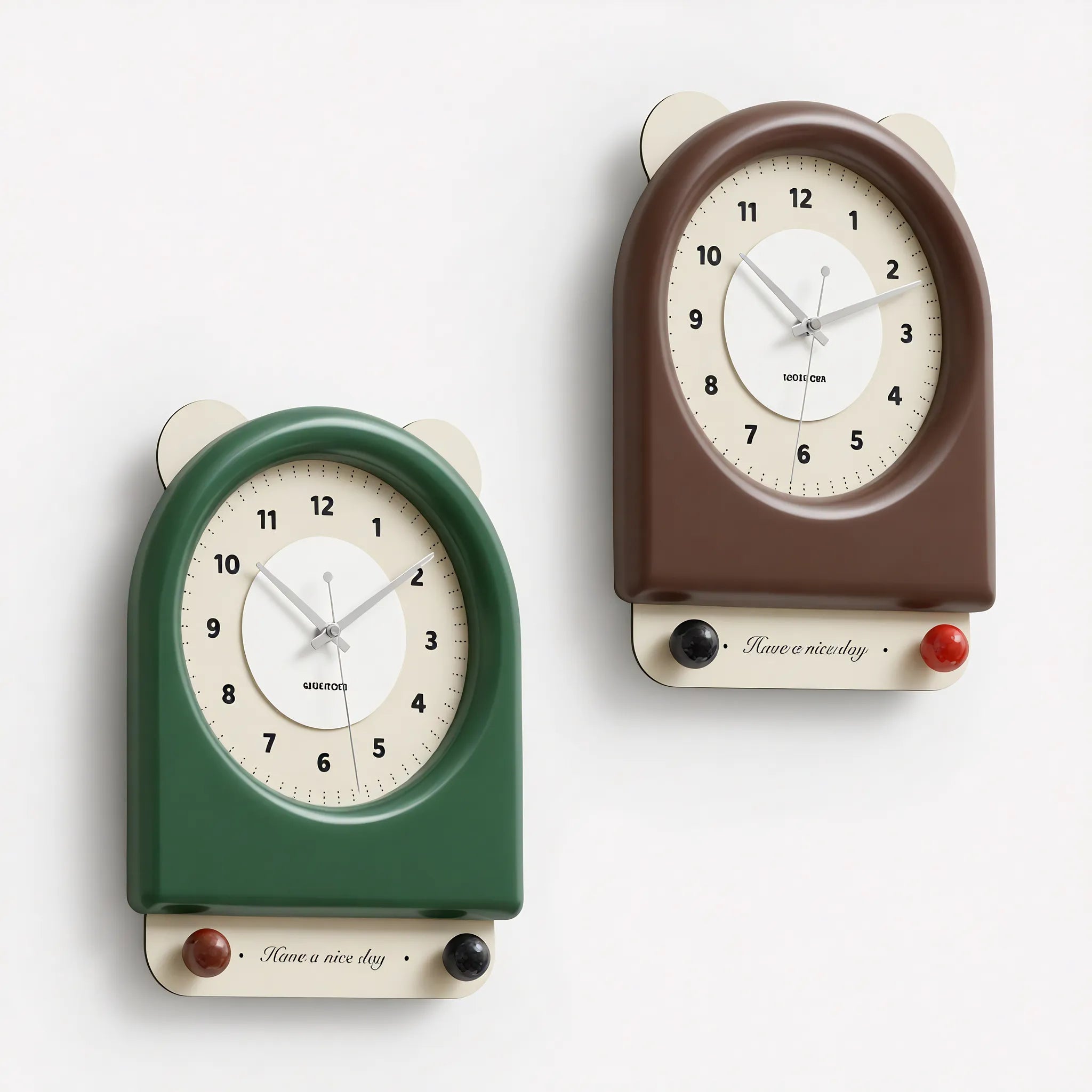 Heritage Hues – A Vintage Clock for Contemporary Living Aescraft