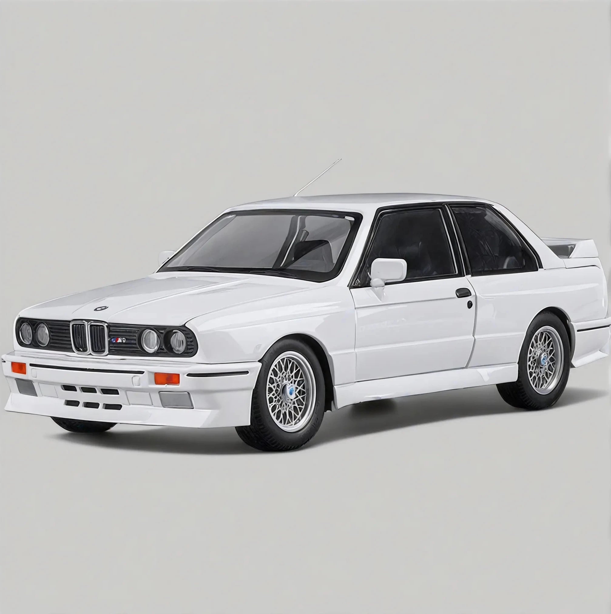 Heritage in Alloy: 1:24 BMW M3 Alloy Model Aescraft White