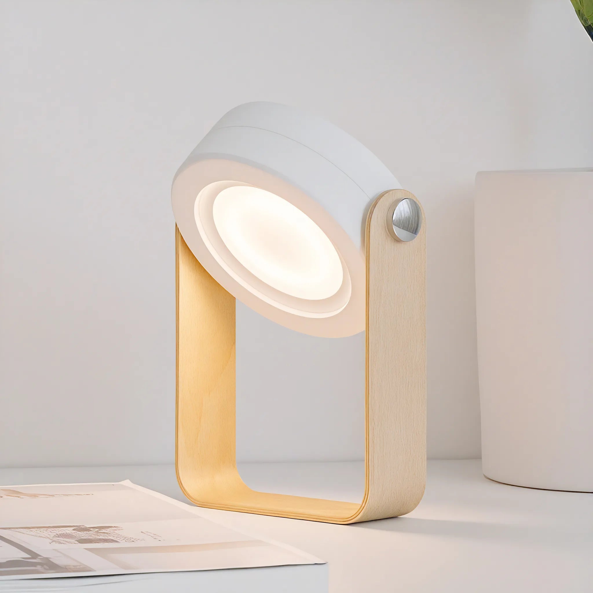 LanternGlow Retro Light Aescraft