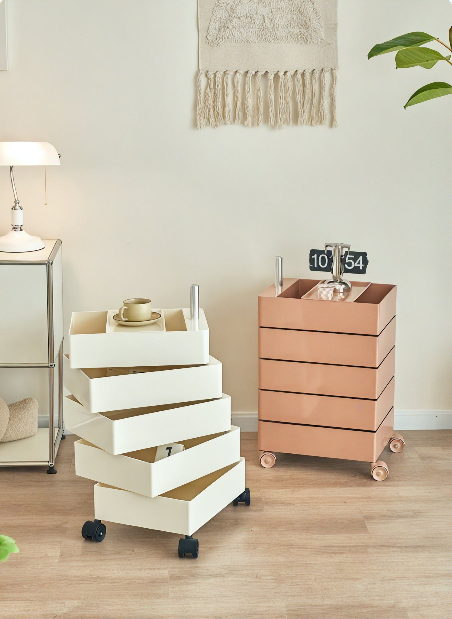 Modular Motion: 360 Degree Container, 5 Drawer