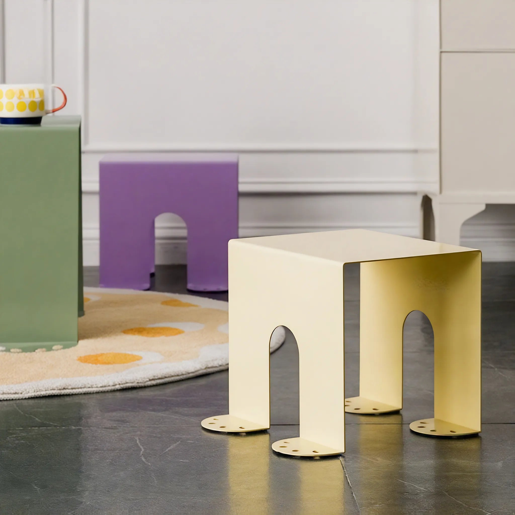 Paw Palette Side Table Aescraft