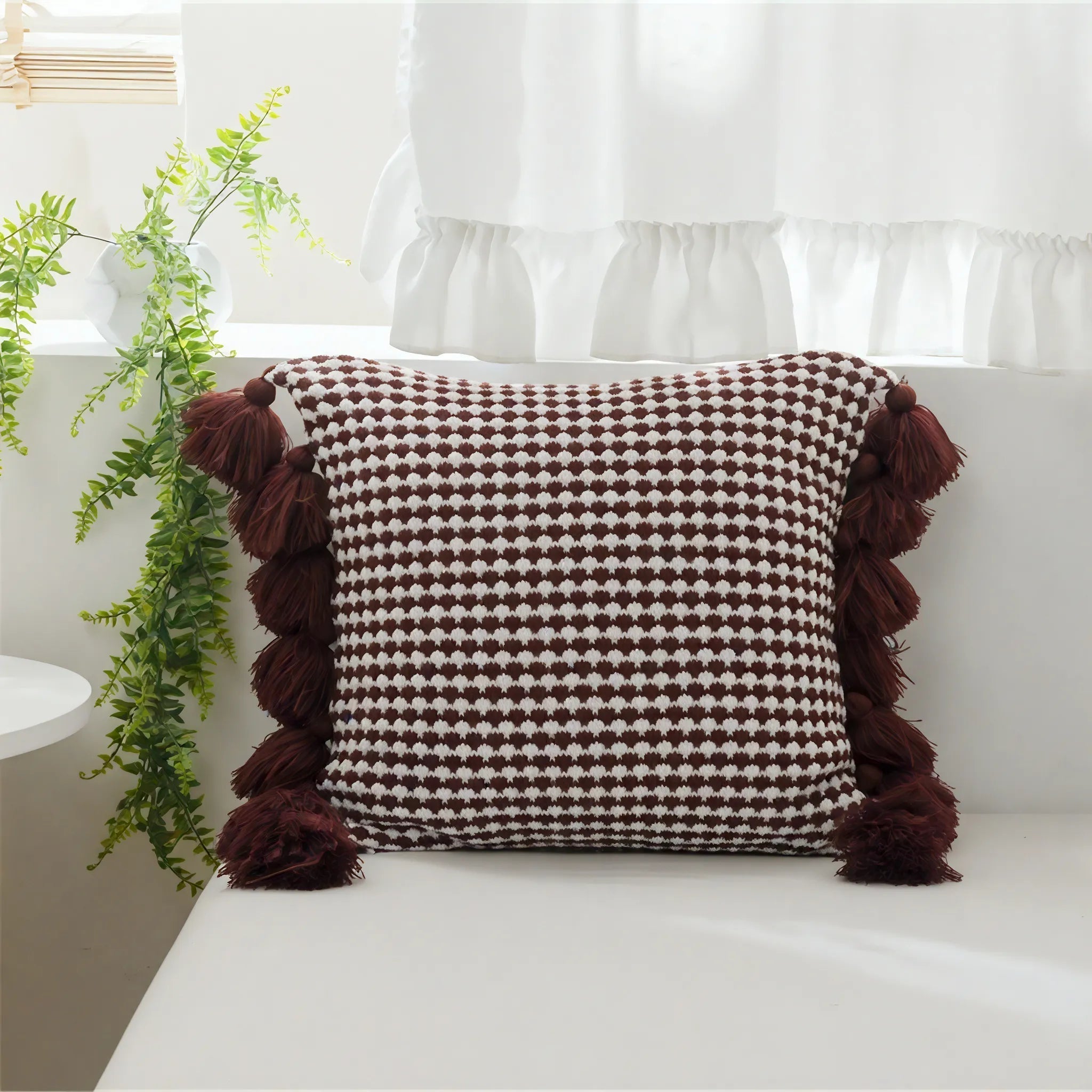 Playful Tassels – Knitted Pillow for Retro Spaces Aescraft Maroon
