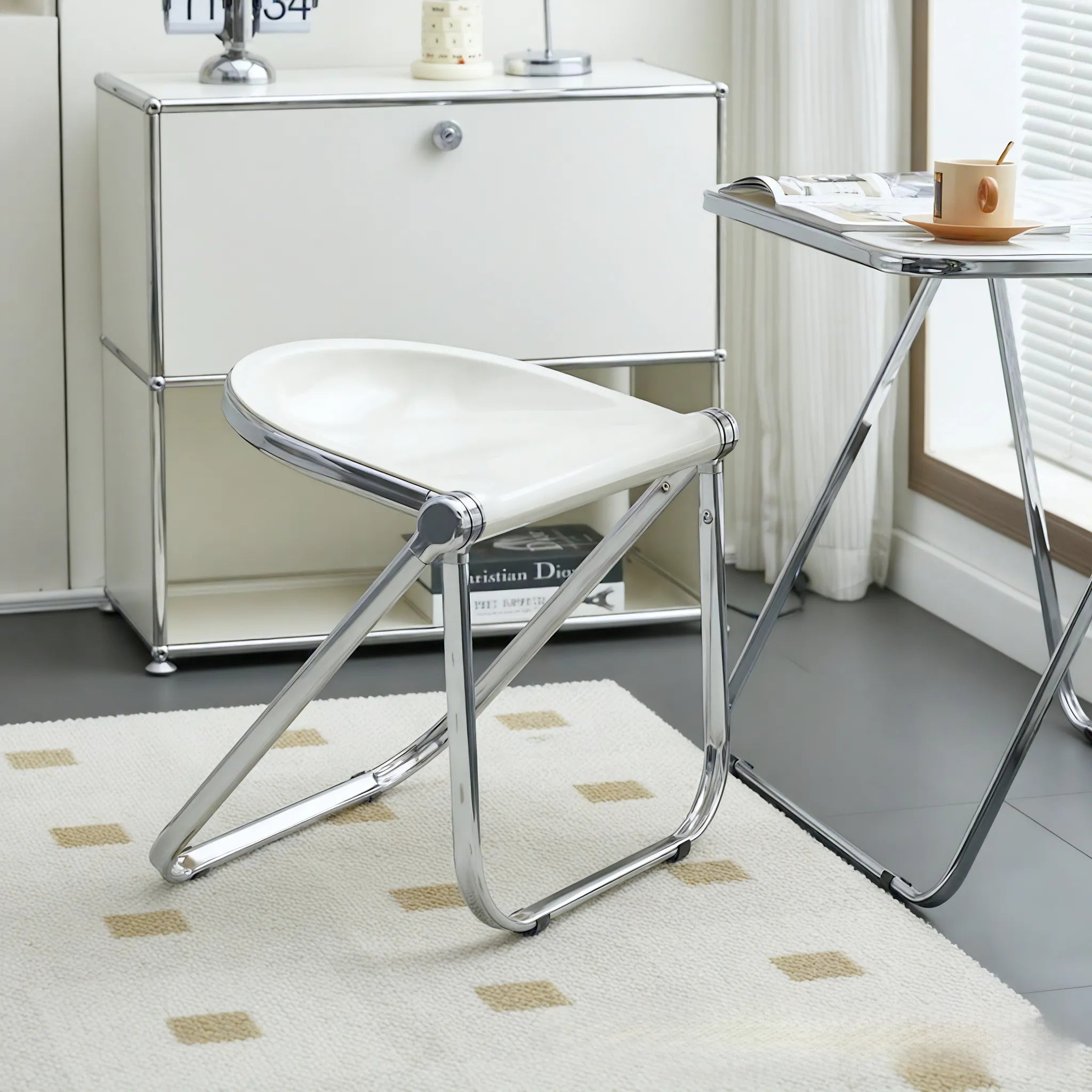 Pop 'n Sit Foldable Seat Aescraft