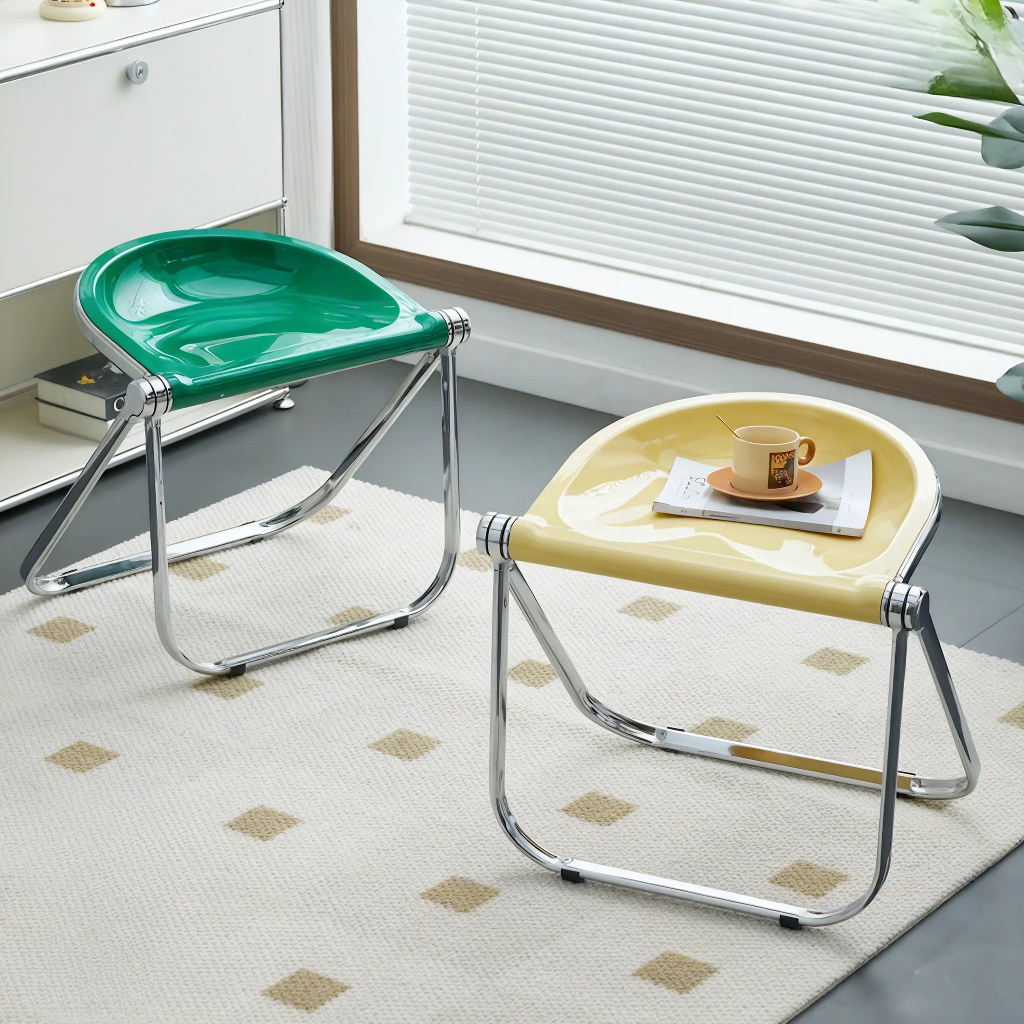 Pop 'n Sit Foldable Seat Aescraft