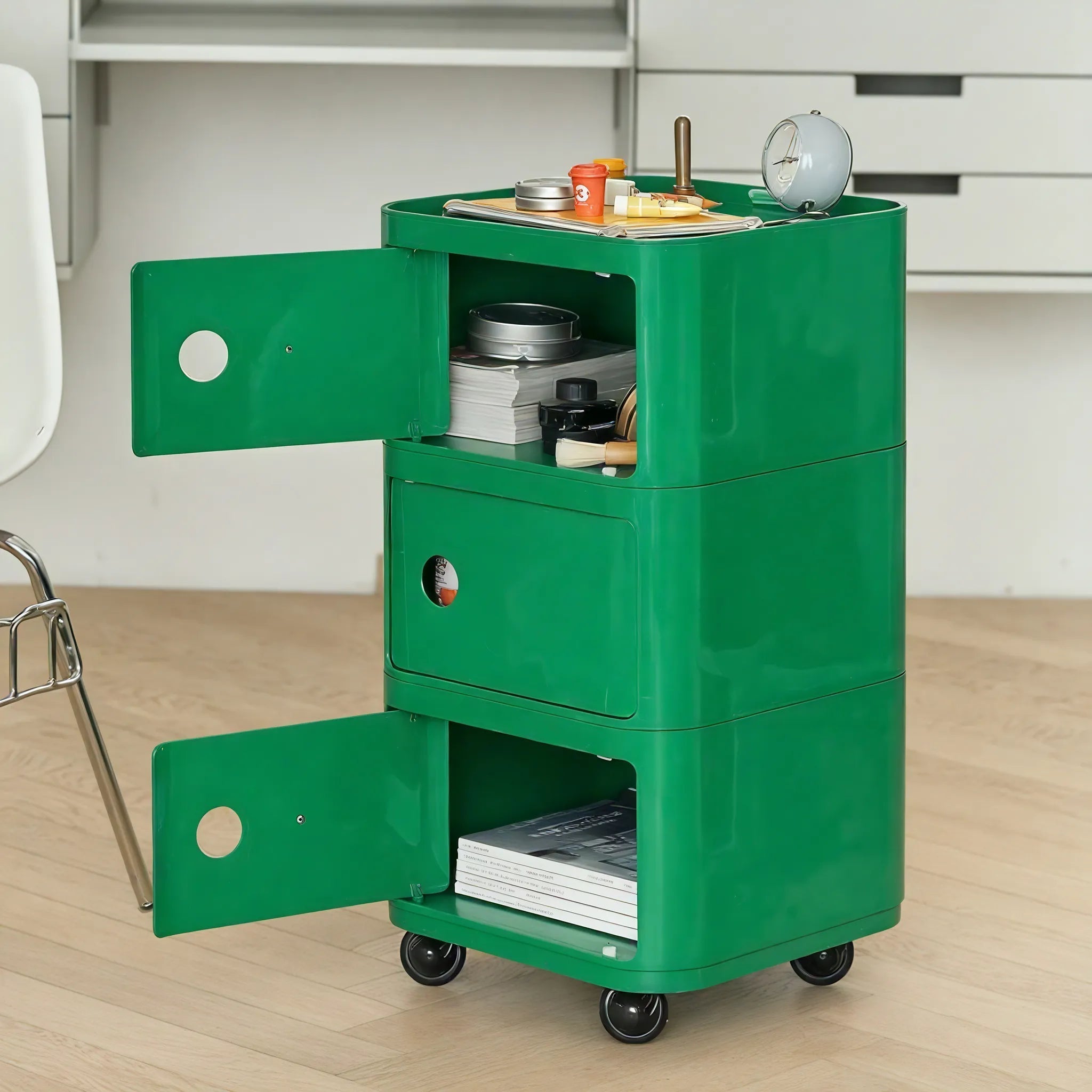 Retro Cube Storage – Modern Utility Aescraft