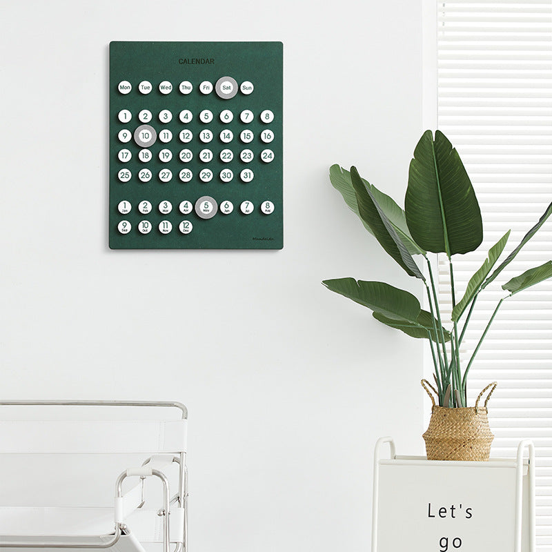 Retro Wooden Ring-A-Date Calendar Aescraft