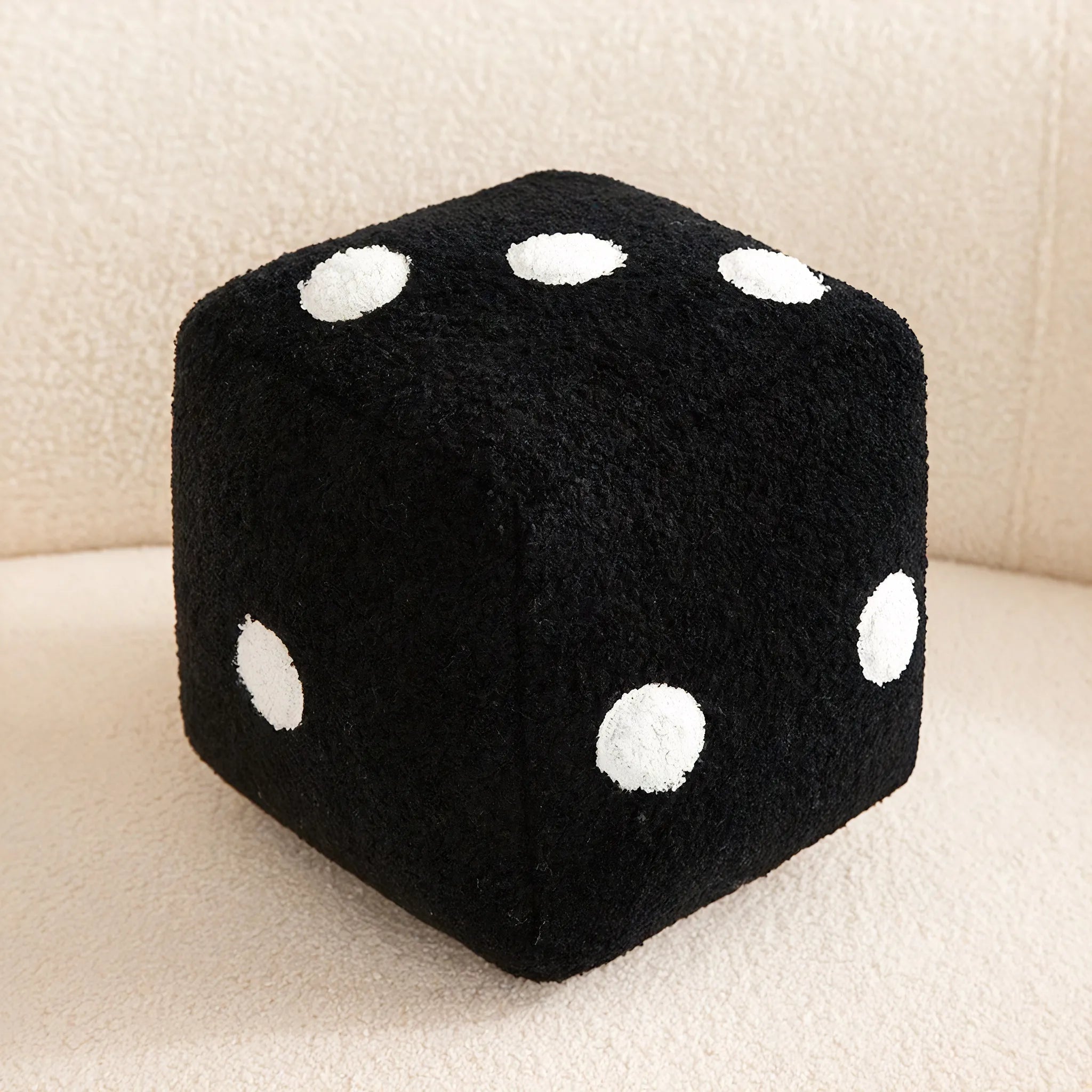 Roll the Comfort Dice Plush Aescraft Black S