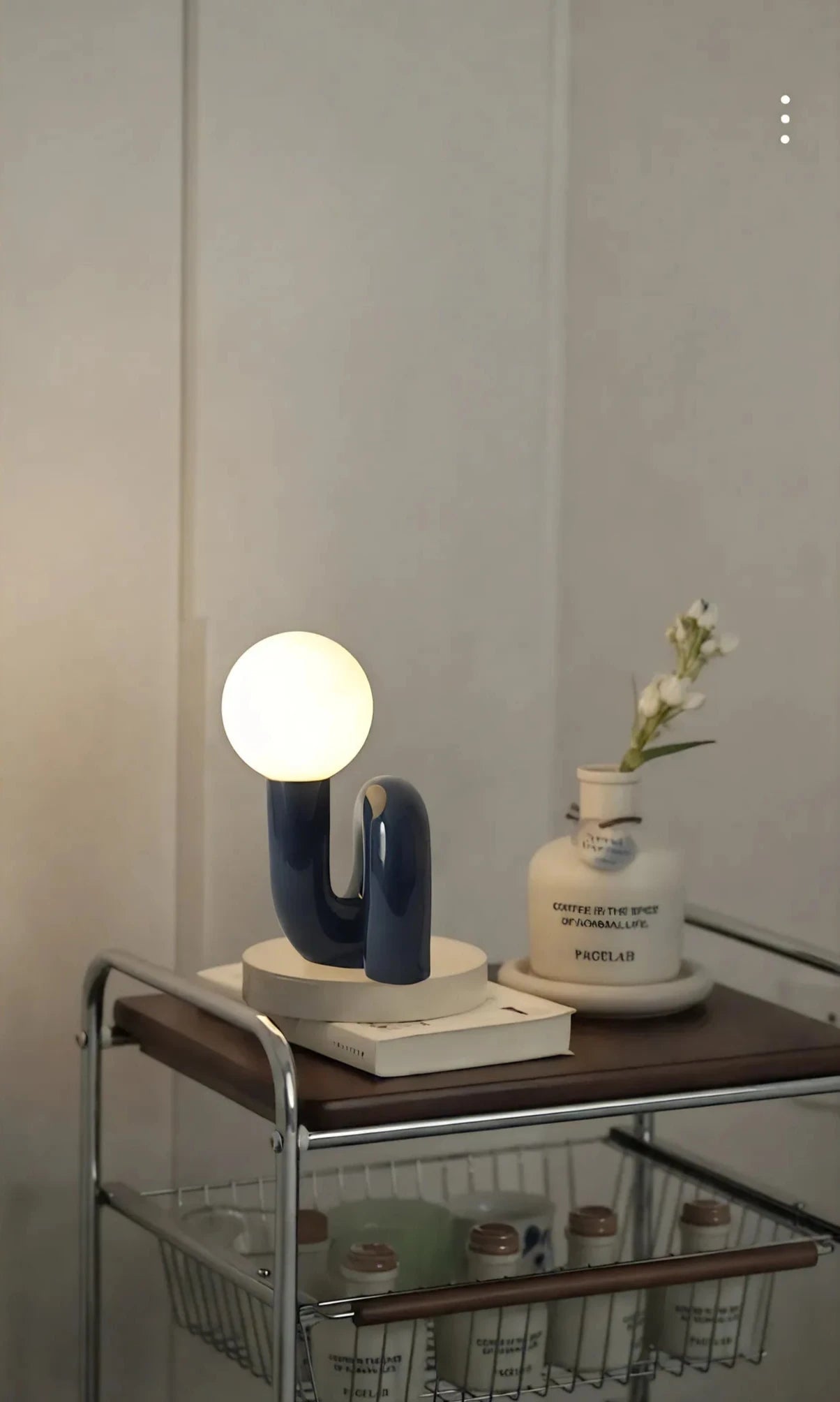 Sculptural Loop Glow Lamp Aescraft