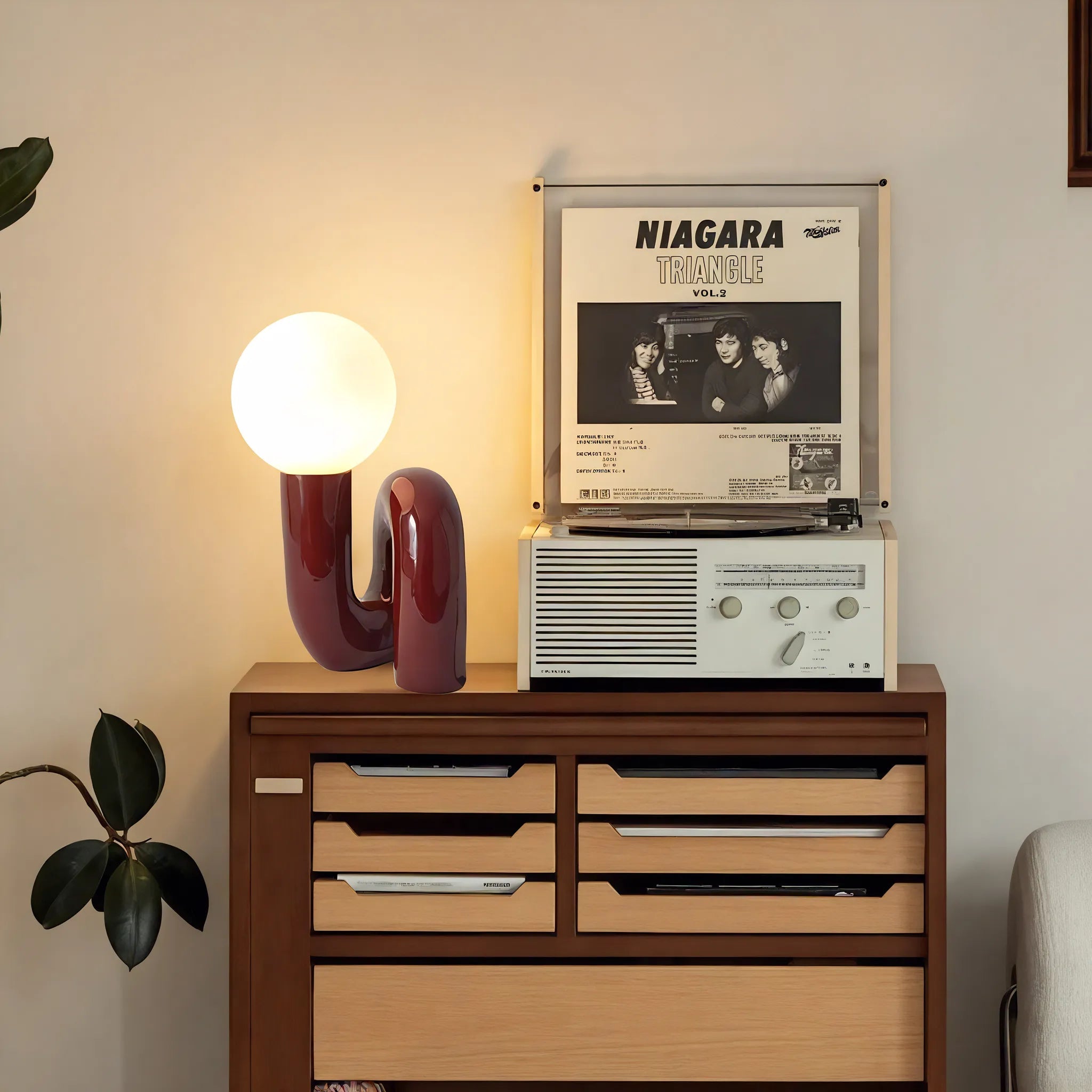 Sculptural Loop Glow Lamp Aescraft