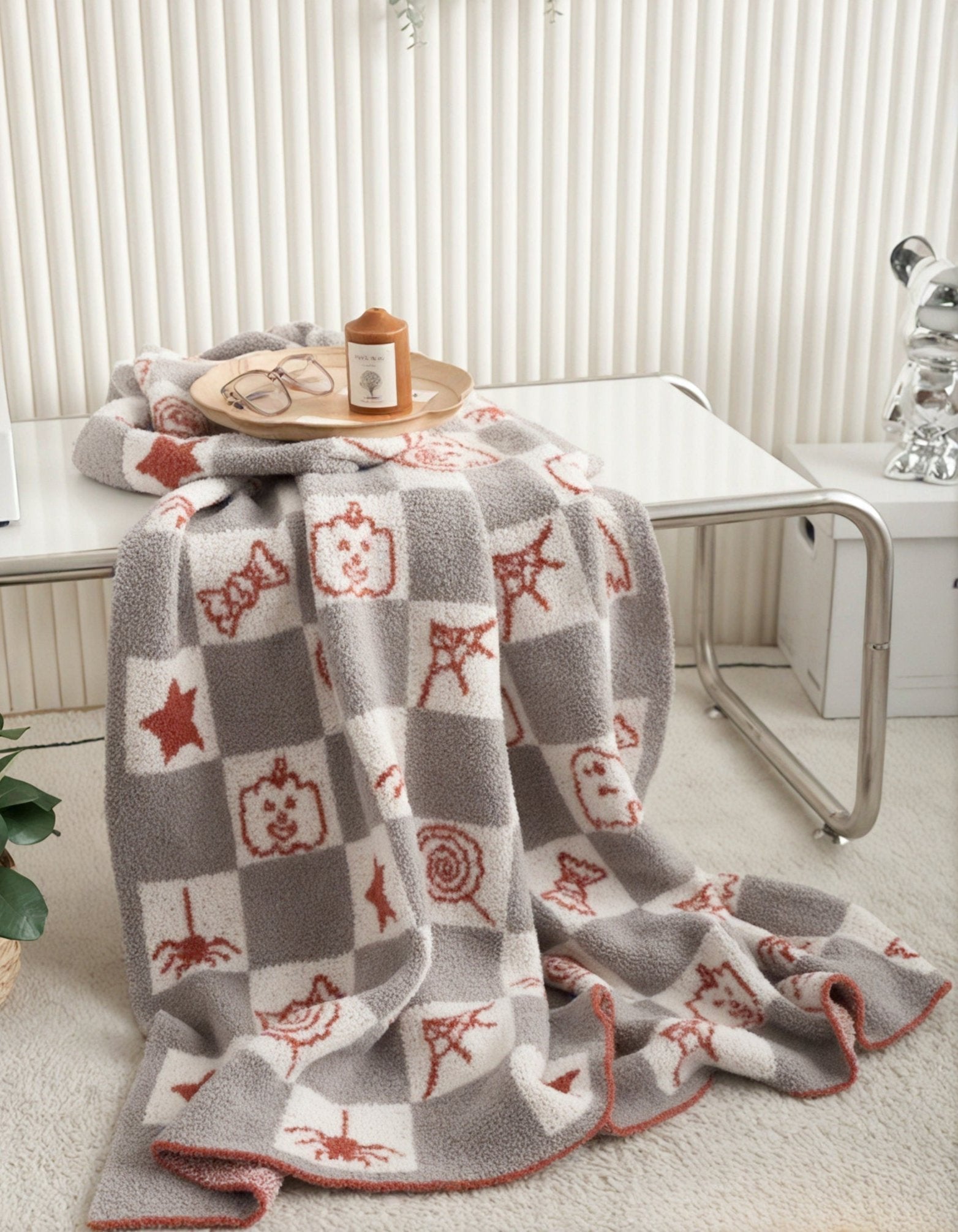 Spooky Snuggle Throw Blanket Aescraft