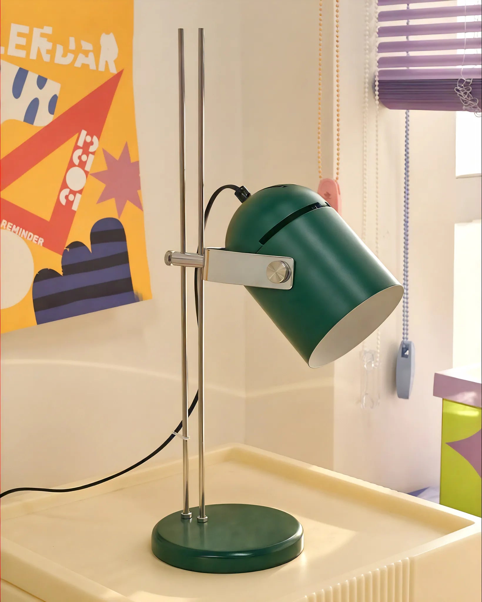 Studio Beam Desk Lamp – Industrial Style with a Warm Touch Aescraft