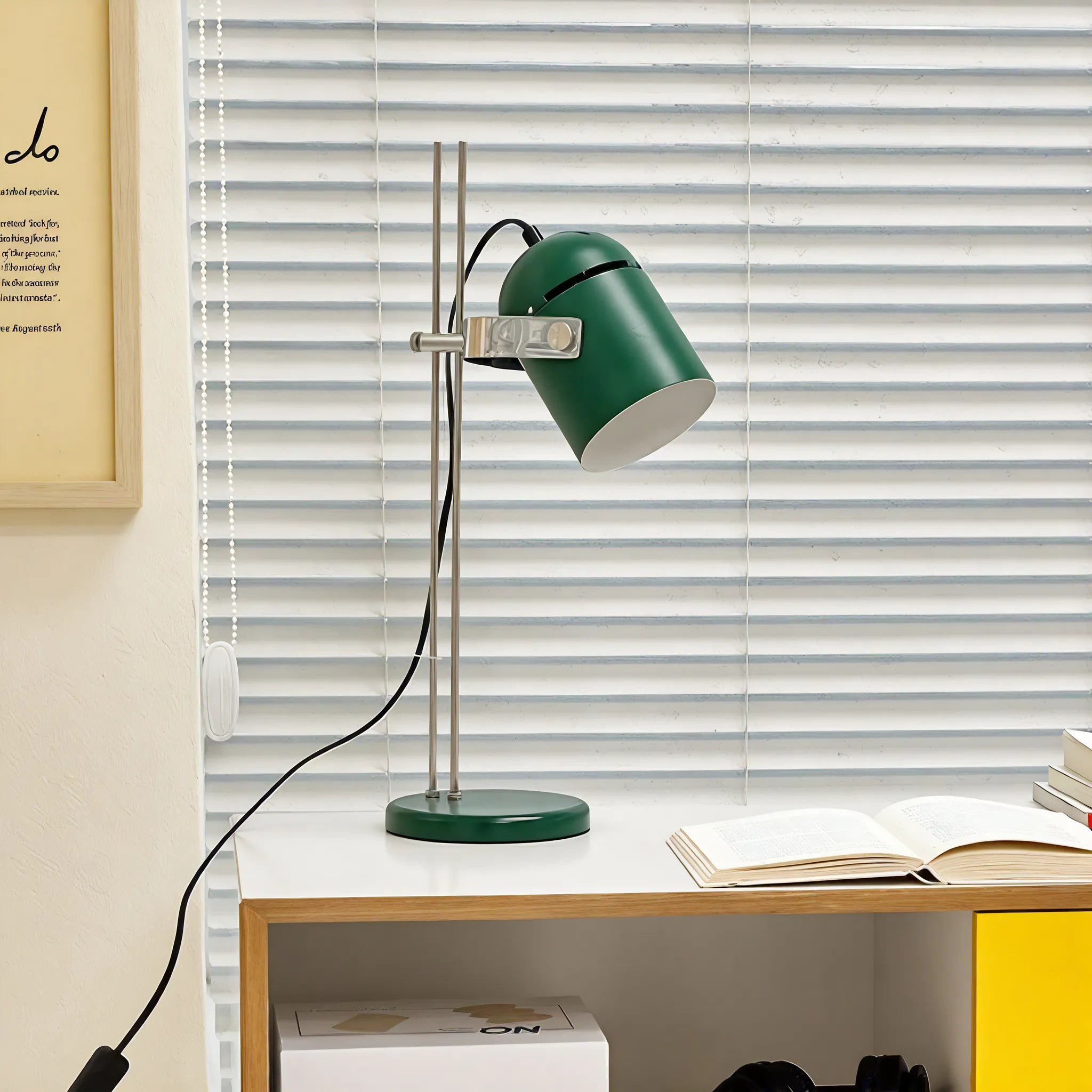 Studio Beam Desk Lamp – Industrial Style with a Warm Touch Aescraft