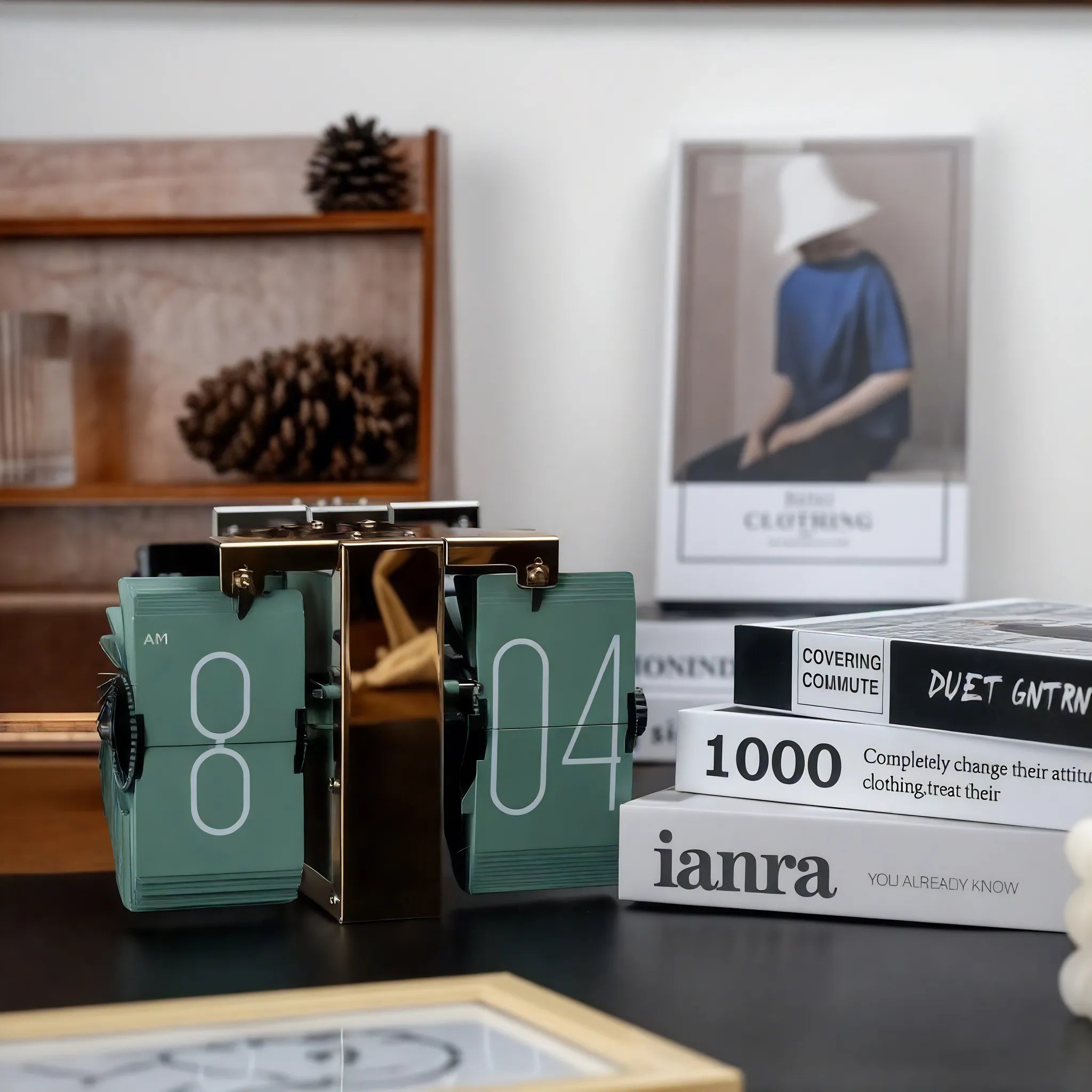 Timeless Ticker – Retro Flip Clock with a Modern Twist Aescraft