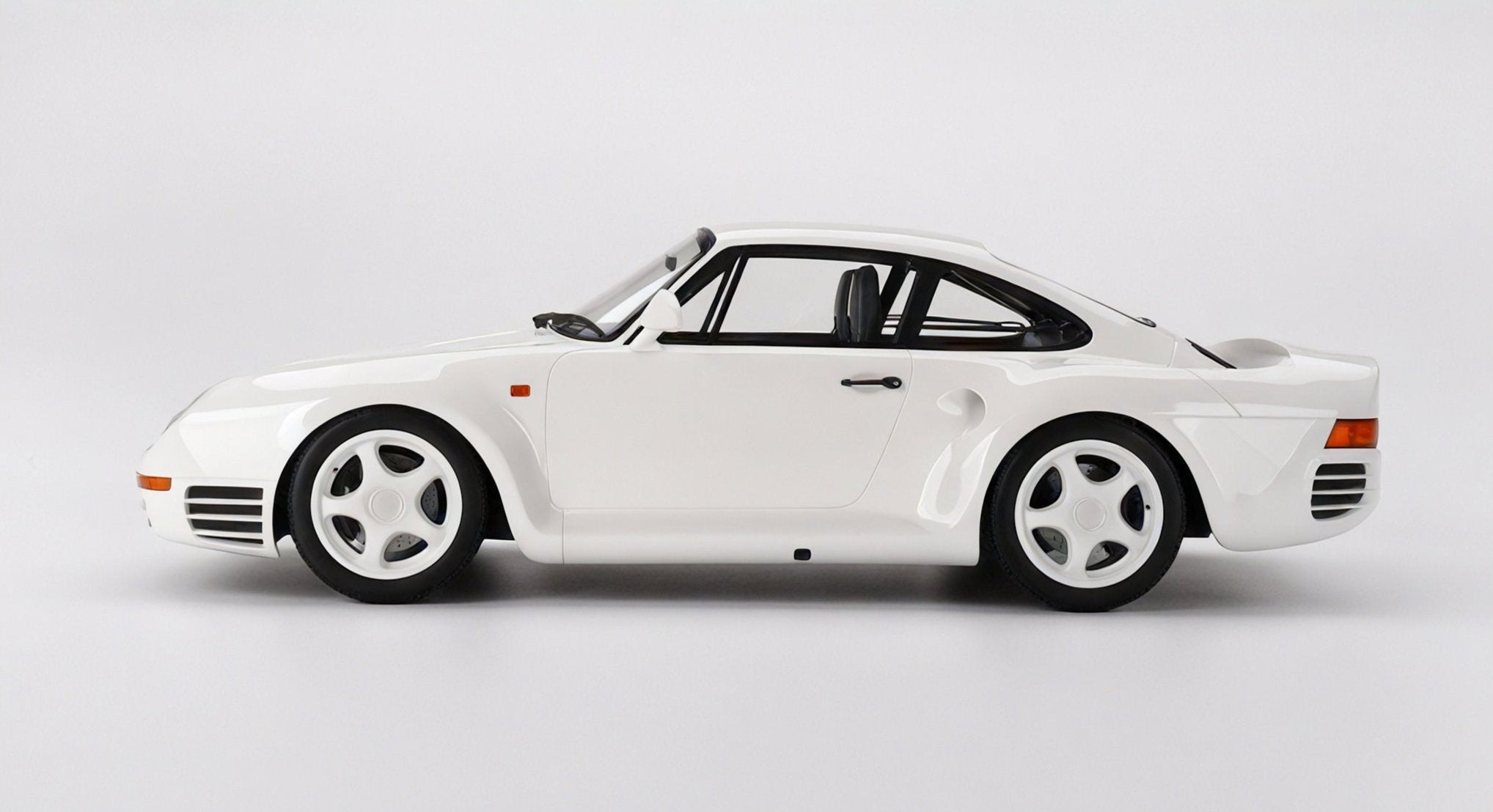 Turbo Time Capsule – 1:24 Porsche 959 Alloy Model Aescraft