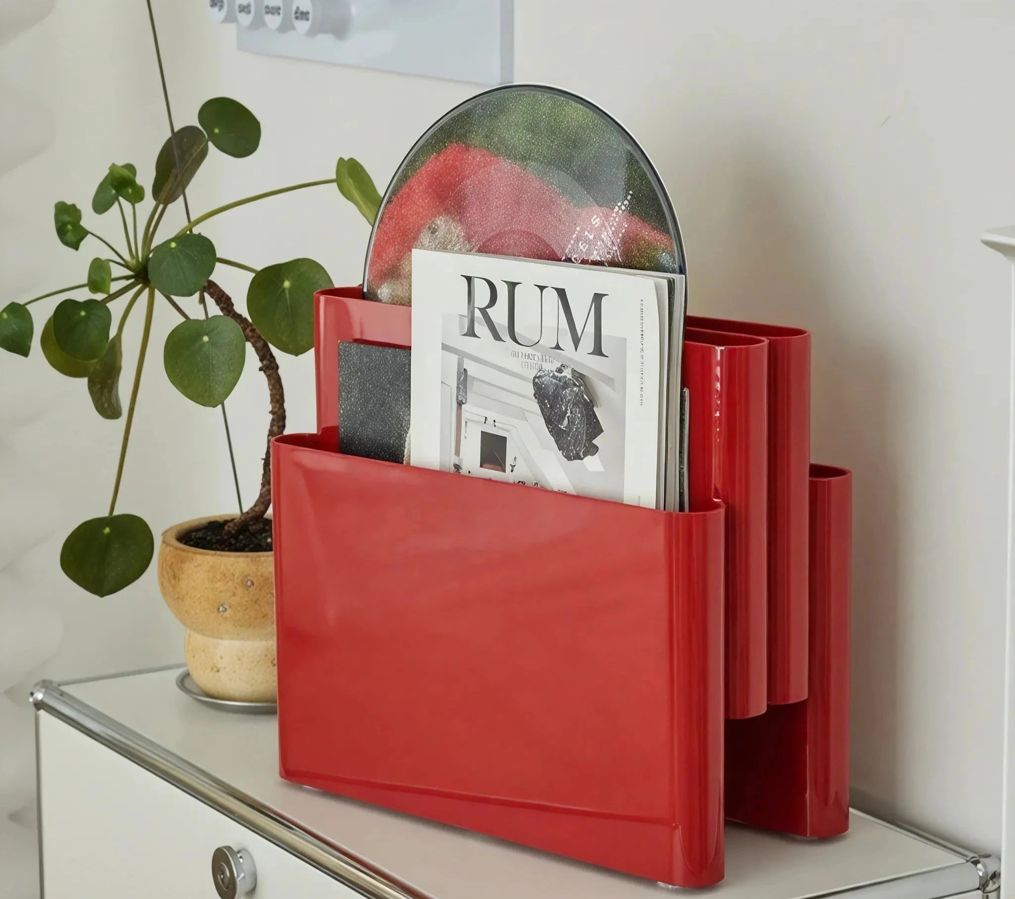 Waveform Magazine Holder – Stylishly Organized Aescraft