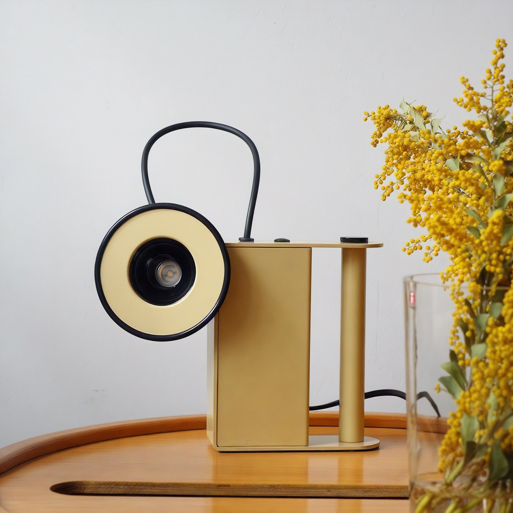 Retro Minibox: Table & Wall Lamp Aescraft