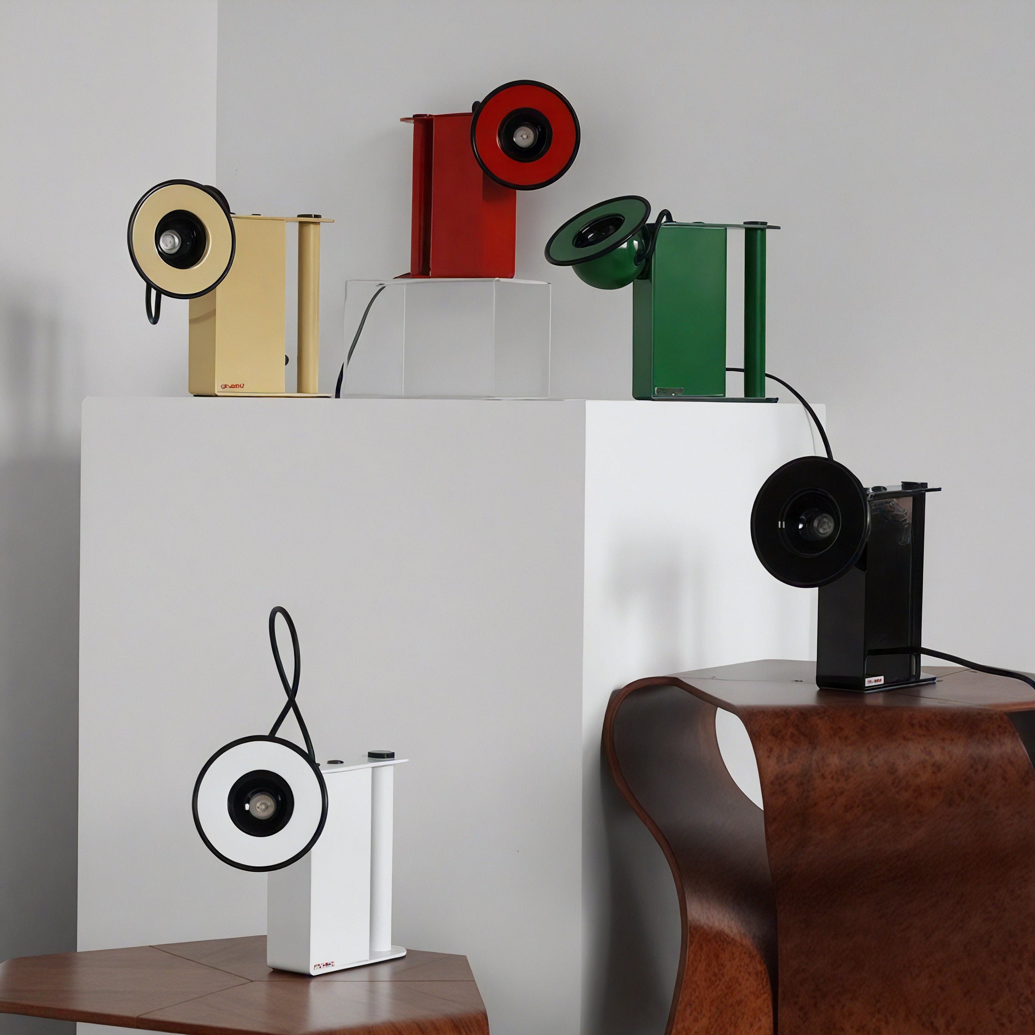 Retro Minibox: Table & Wall Lamp Aescraft