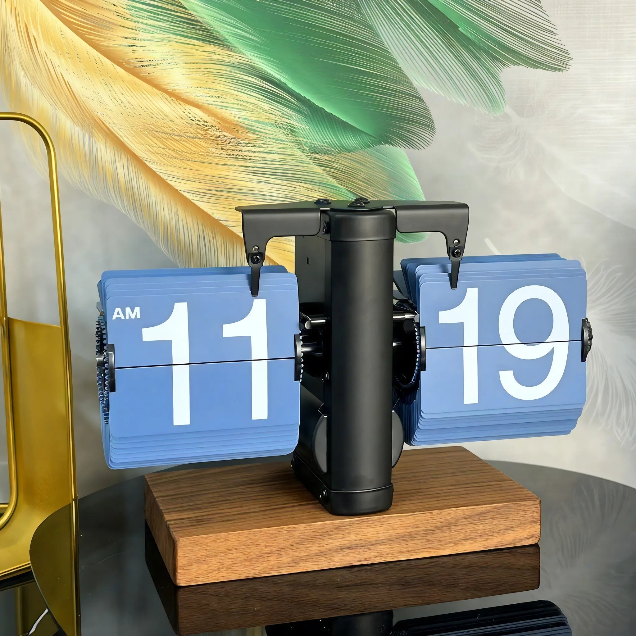 Timeless Ticker – Retro Flip Clock with a Modern Twist Aescraft